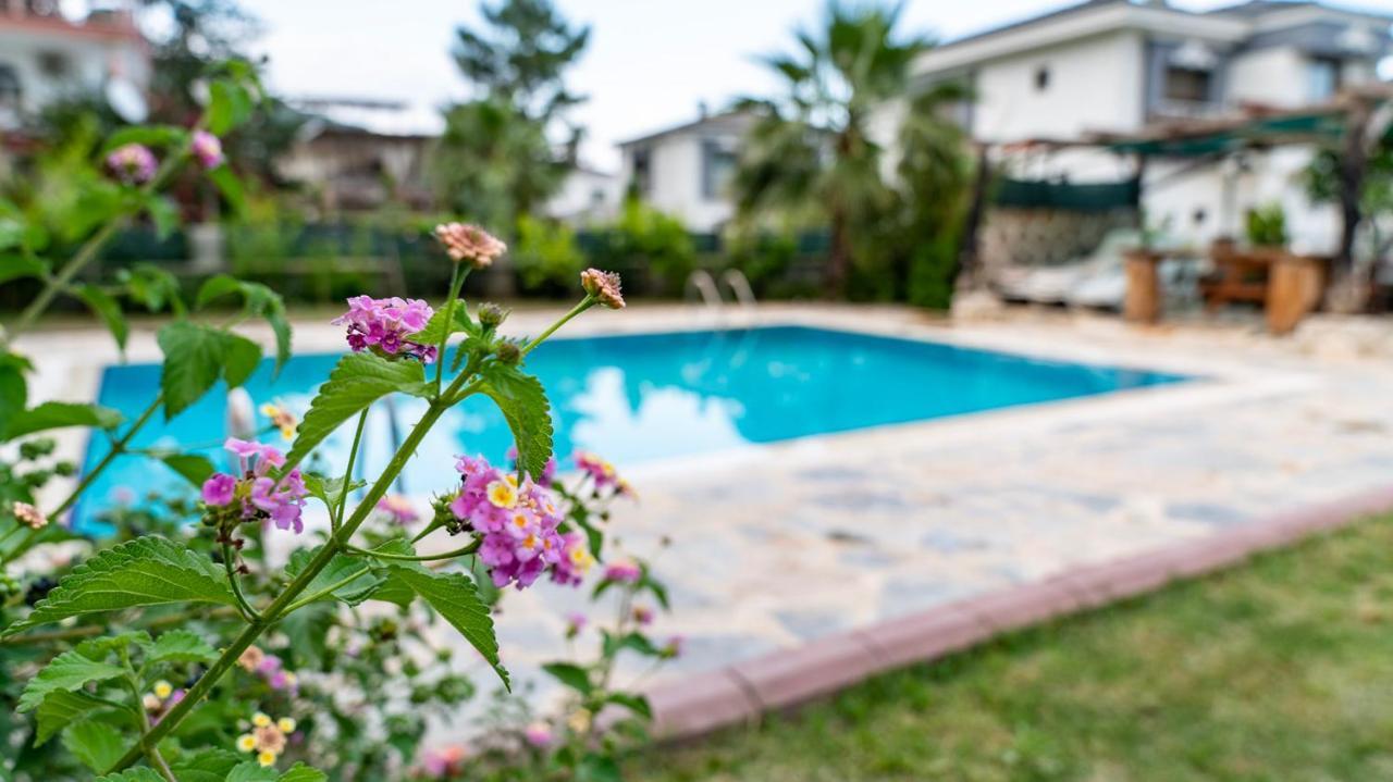 Spacious Villa With Sea And Mountain View 케메르 외부 사진